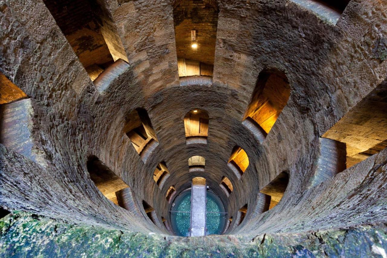Stanza Con Bagno Privato Orvieto Centro Storico, Aria Condizionata Netflix Vicino Al Pozzo Della Cava-Affittacamere "Carvajal Rooms" Zewnętrze zdjęcie